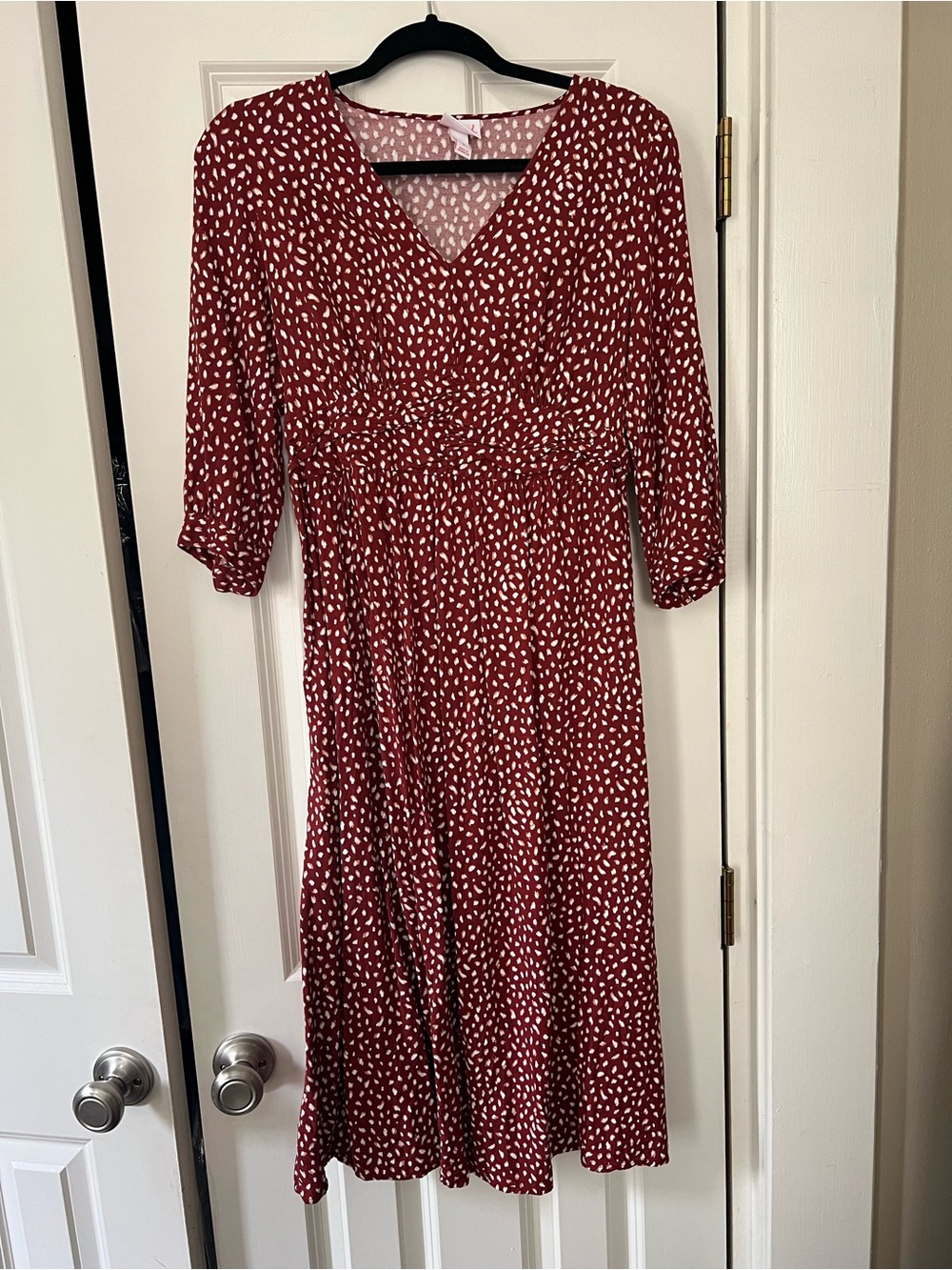 Maternity Women's burgundy V-Neck Printed Midi Dress